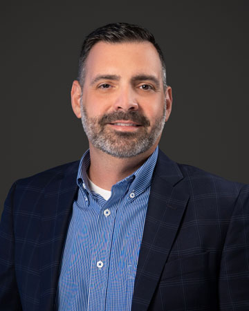 Louis Muto Listing Manager